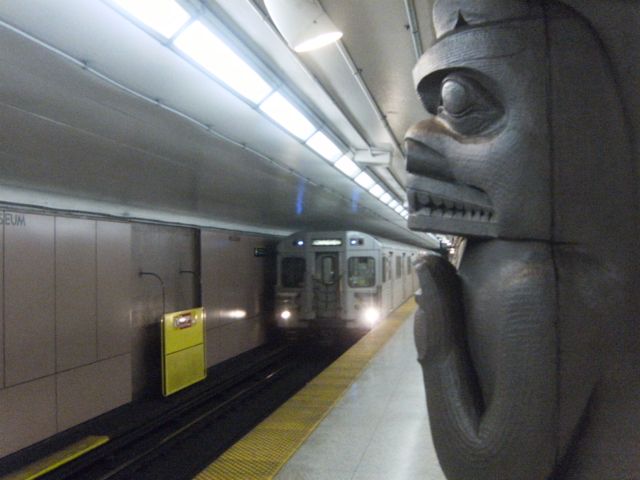 La estación de metro de Museum.